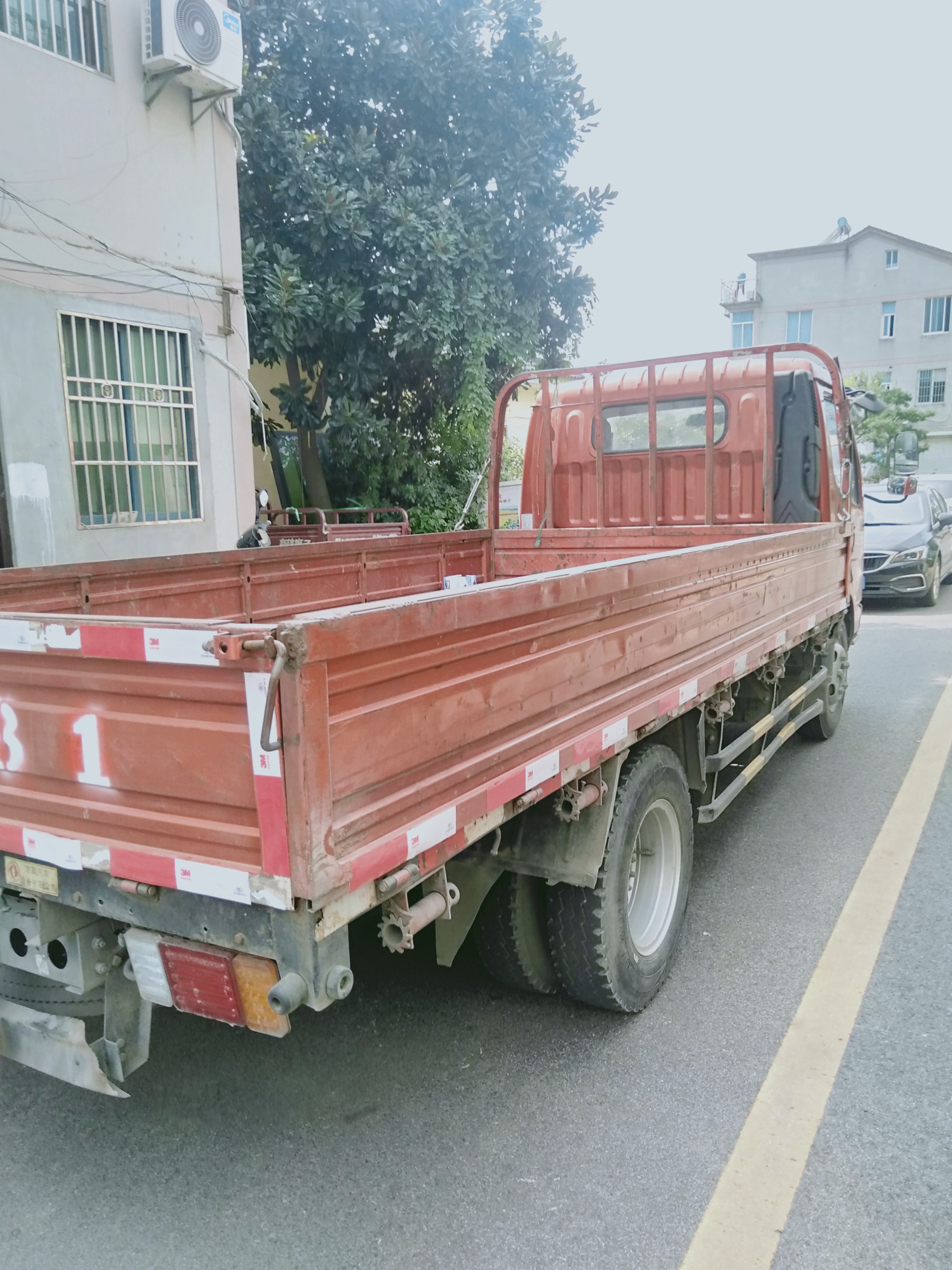 四米二平板货车,带车求职